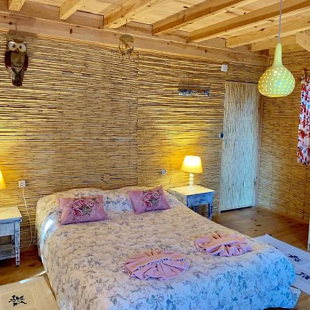 Large Bungalow With Sea View In Kabak Bay, Oeluedeniz Fethiye Exteriör bild