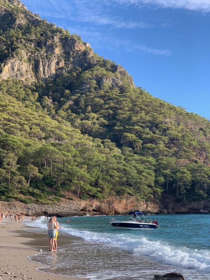 Large Bungalow With Sea View In Kabak Bay, Oeluedeniz Fethiye Exteriör bild